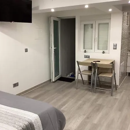Estudio Dos Bones Διαμέρισμα