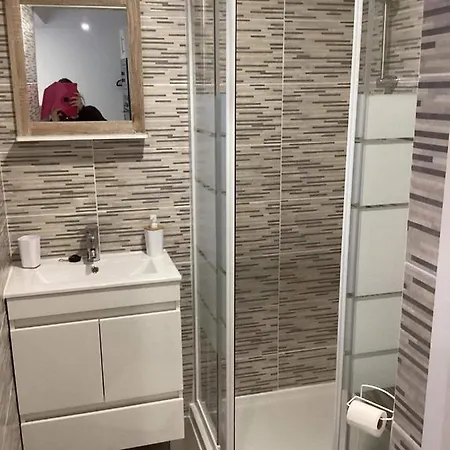 Estudio Dos Bones Apartment *