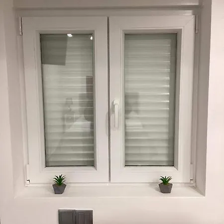 Estudio Dos Bones Apartment