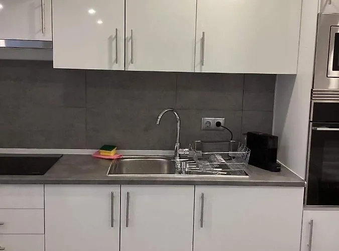 Estudio Dos Bones Apartment